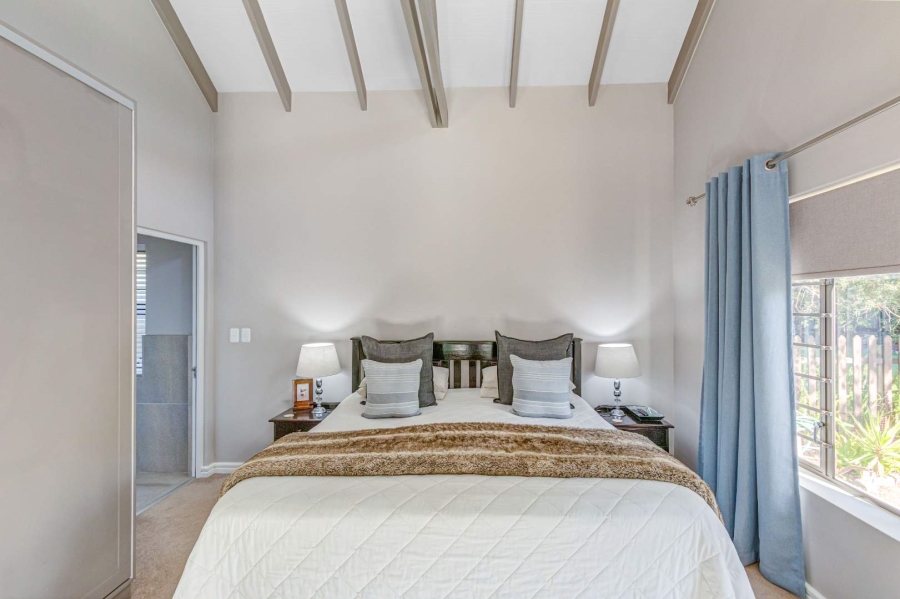 3 Bedroom Property for Sale in Brenton On Lake Western Cape